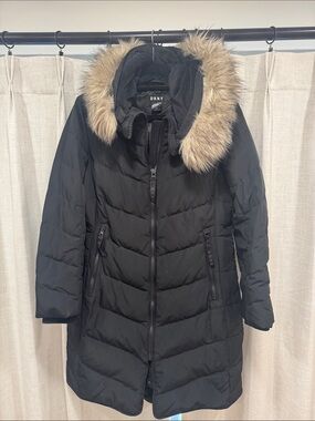 DKNY Black Quilted Puffer Coat with Faux Fur-Trim Hood